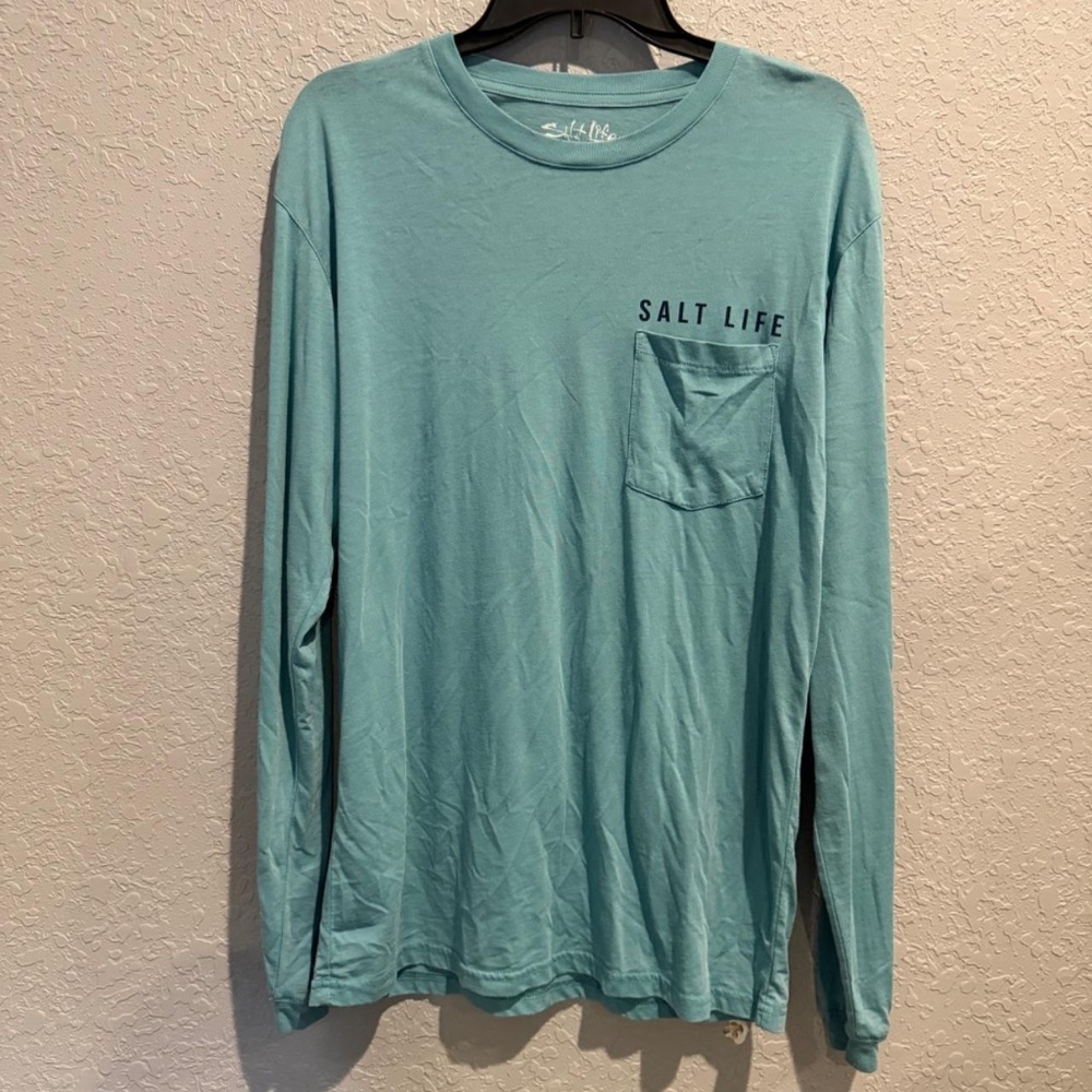 Salt Life T shirt - Size M